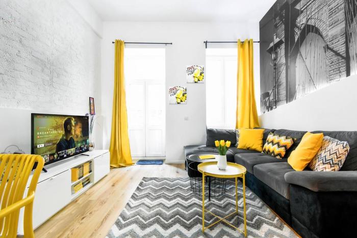 Center Stay Stylish 2BR near Serdika Metro