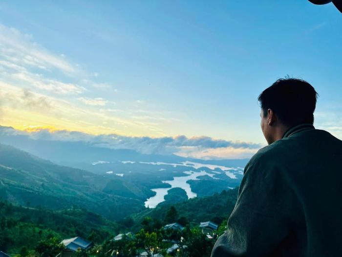 Homestay A Súy -View Hồ Tà Đùng