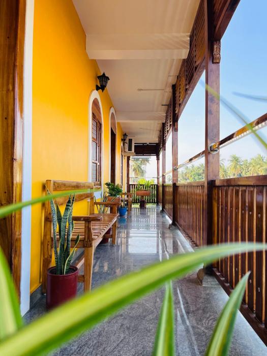 THE LUXE - Pondicherry - BMC