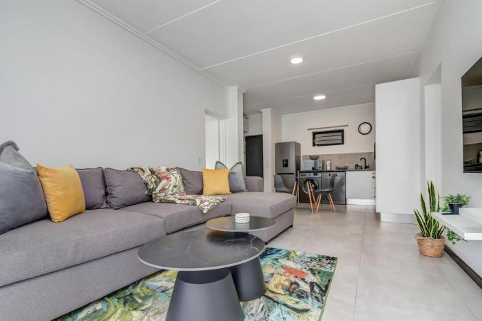 Country Charm 2Bed 2Bath Fourways Sandton