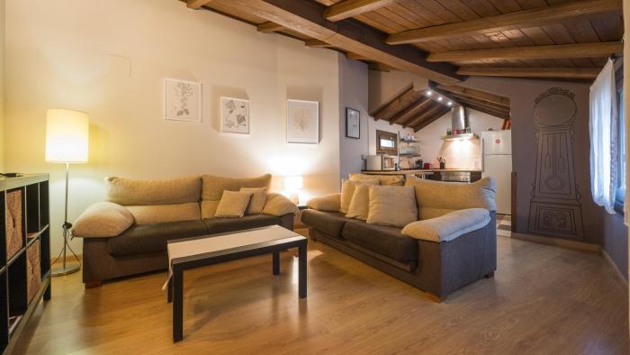 La Buhardilla del Pozo Amargo by Toledo AP