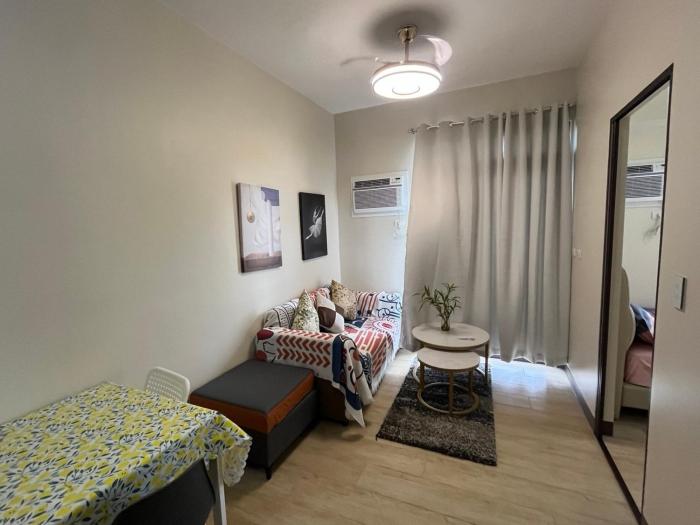 Near MOA&Airport with WIFI and Manila Bay Okada View 6Q