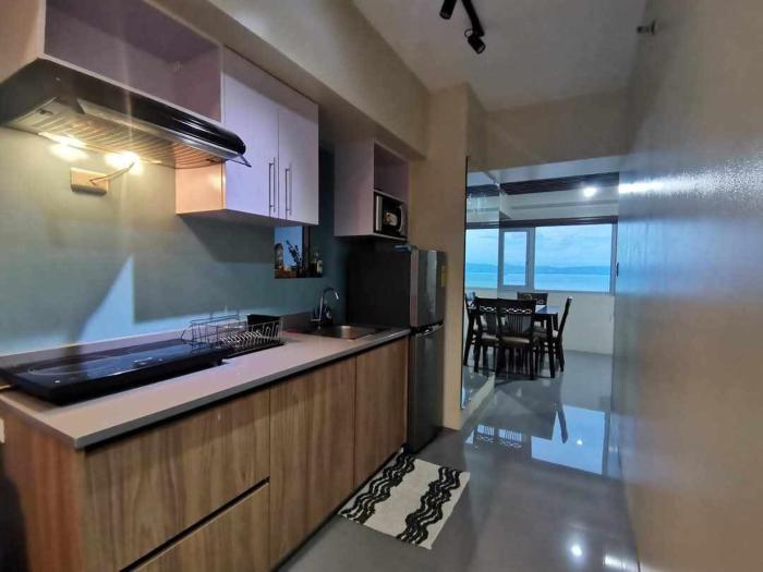 2-BR Condo at the heart of the city