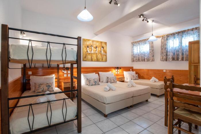 Kontaratos Studios & Apartments