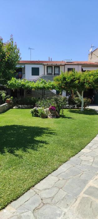 Villa Efi