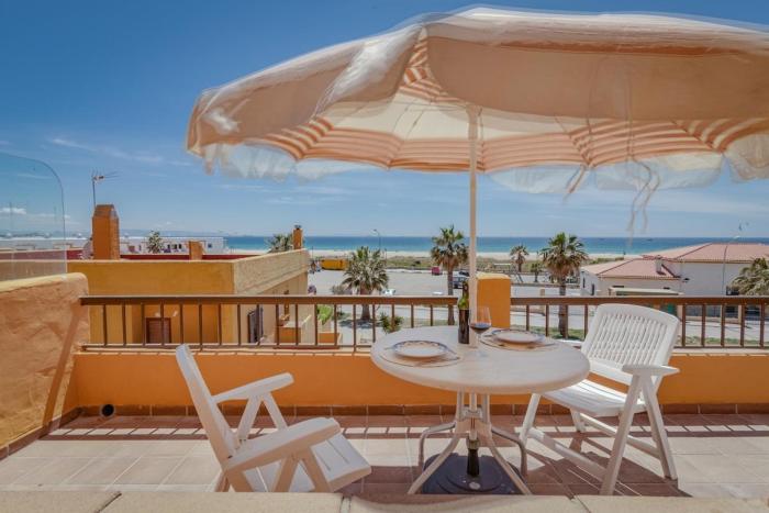 Moanas Home - Beachfront Tarifa by Tarifa Rent