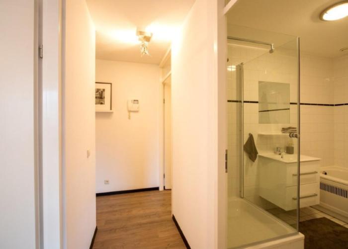 2 camere frumoase si spatioase