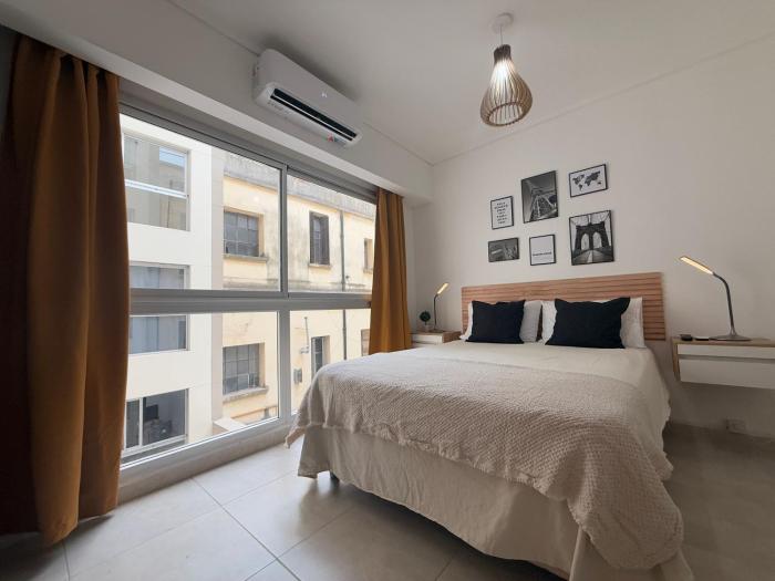 Zafiro ART TWO- Modern Studio