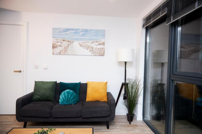 Luxury 2 Bedroom and bathroom in Central Manchester With Balcony