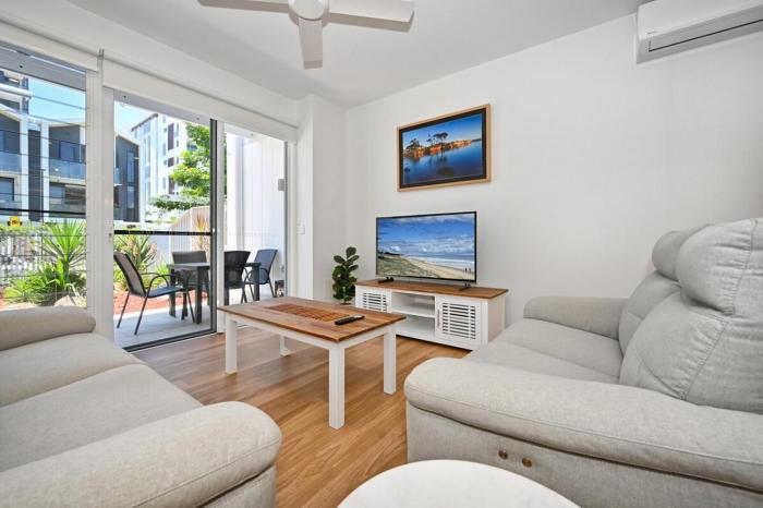 Bokarina Beachside Escape - 6 Guests