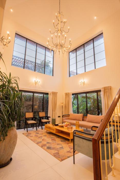 ELIVAAS Bogenvilla Luxe 3 BHK Villa Near Ozran Beach