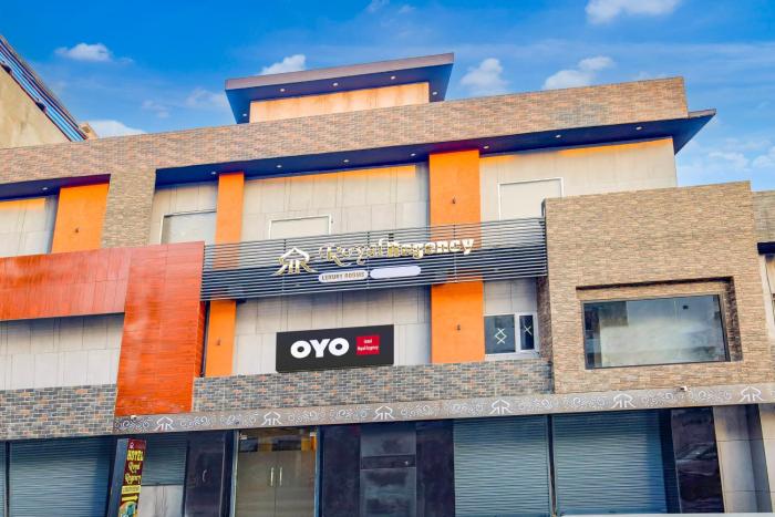 Hotel O Royal Regency