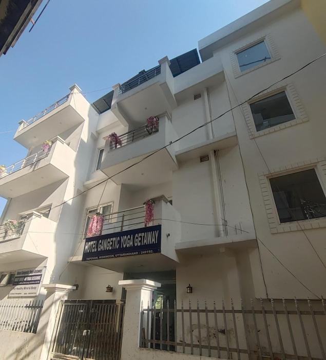 Hotel Gangetic Yoga Getaway