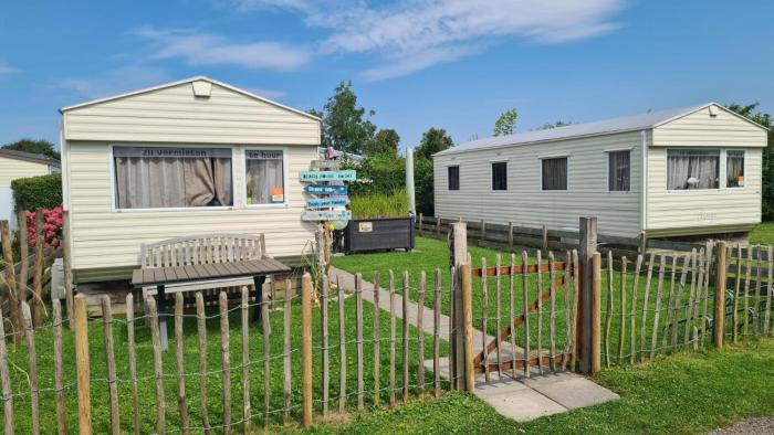 Beach Resort Kamperland- RBR 243