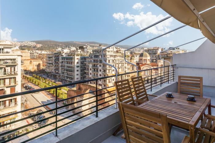 Aether by halu! Central 2-BD apt