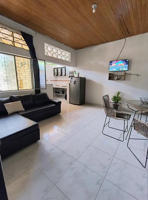 Apto amoblado 2 hab cerca Hospital Neiva