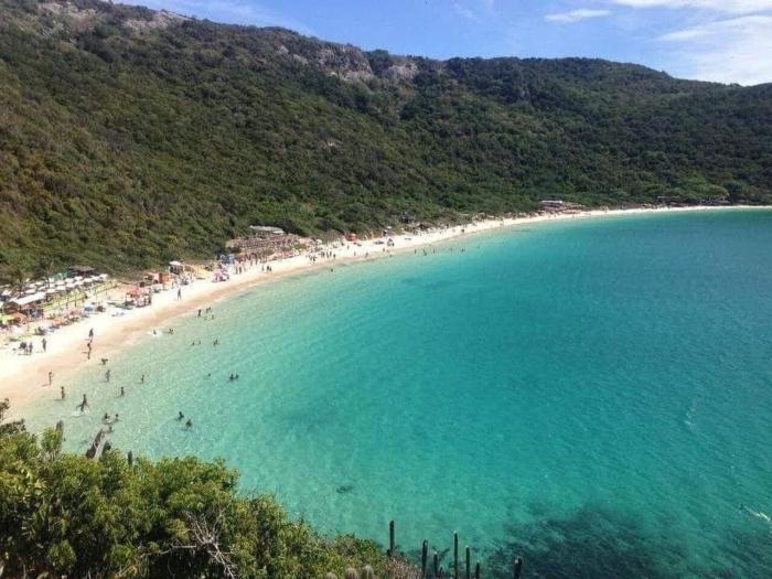 Arraial do cabo praia dos anjos e Praia do forno