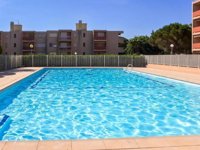 Studio avec terrasse - Accès plage - FR-1-816-22