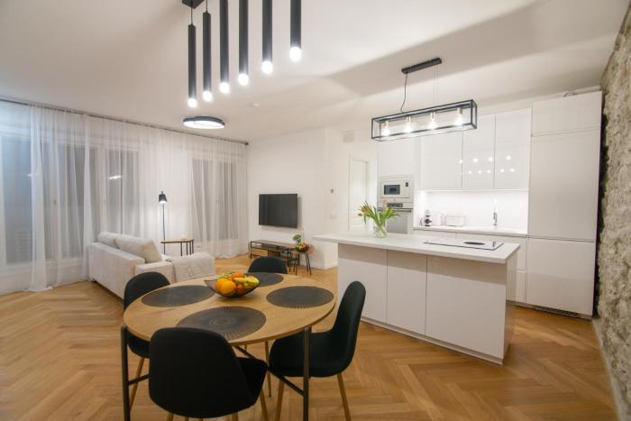 2 Rooms Apartment with Sauna and Terrace