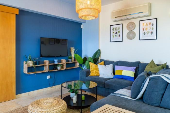 Bayview 2-BR Apartment W Terrace in Larnaca