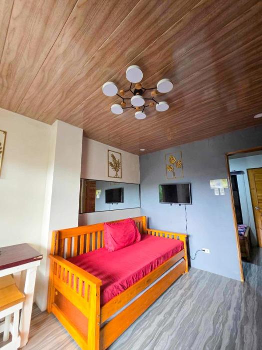 Mountain Sunctuary-F2- 2 Bedroom Unit with view