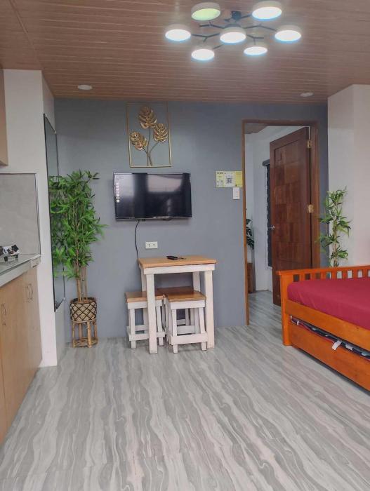 Mountain Sunctuary-S1 Unit with breathtaking vie