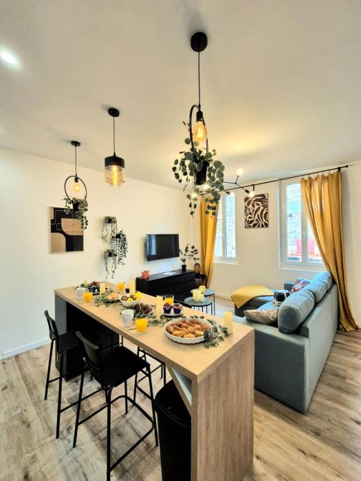 La Terrasse Nîmoise - heart of town - air conditioning