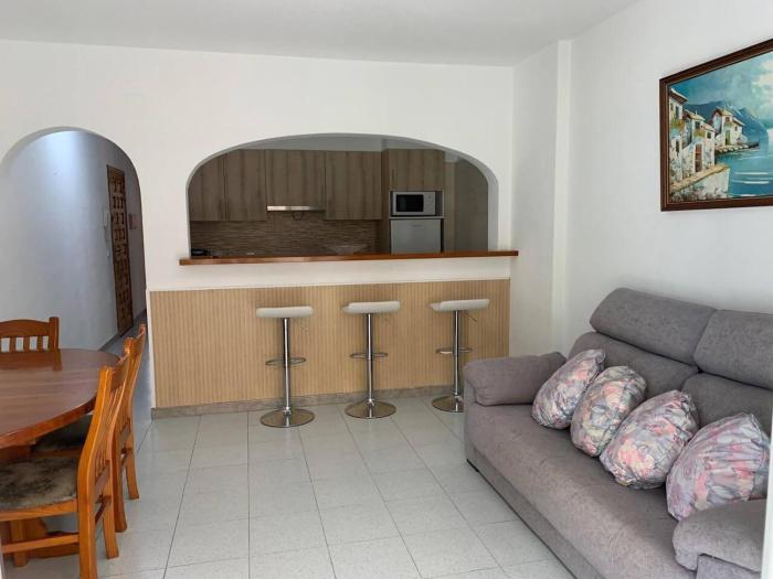 Enissa - con Piscina y 3 mins de la playa andando