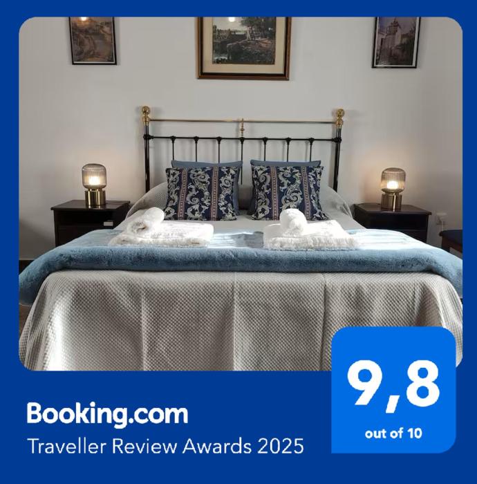 Entretorres. Casa-dúplex en centro histórico.