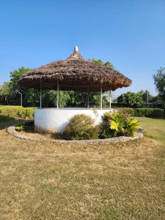 maa omwati farmhouse