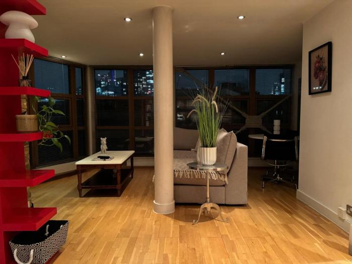 Private City Loft