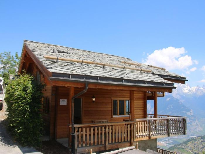 Chalet in Veysonnaz with mountain view