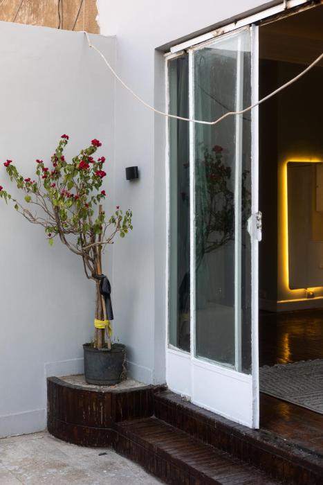 Chic Haven studio apartment at garden city