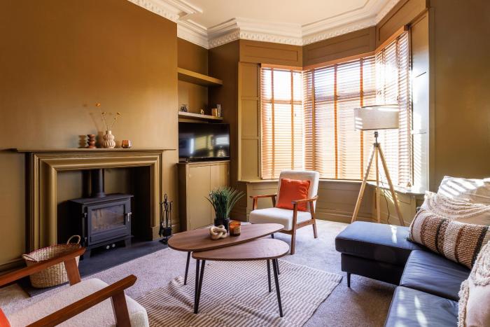 4 Bedroom Modern Central Sunderland Home