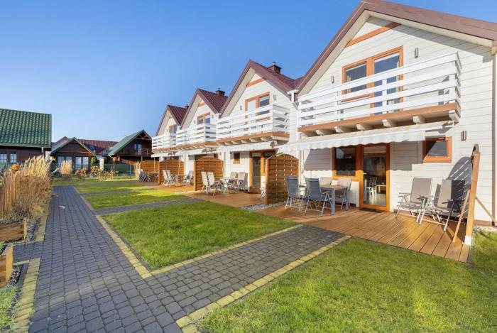 Całoroczne Drewniane Domki w Urokliwej Okolicy by Noclegi Renters