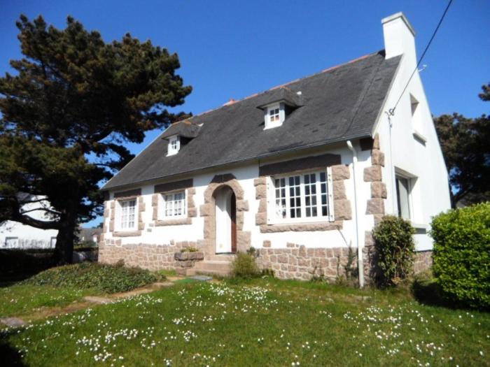 Résidence M66-tregastel - Maison avec jardin à 100 mètres de la plage MAE-3514
