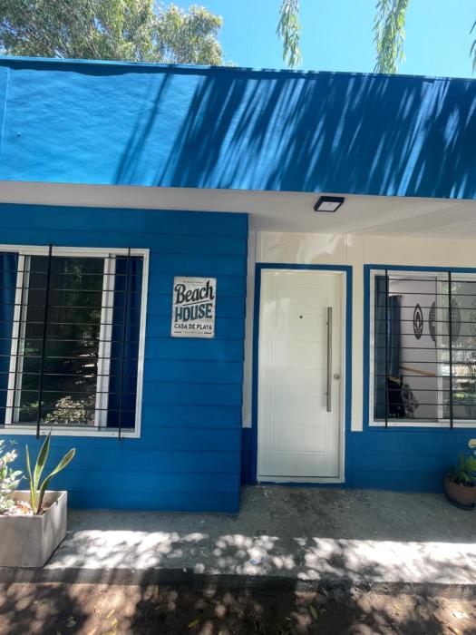 Casa de Playa Mar de Ajo Castelli 1257 Beach House