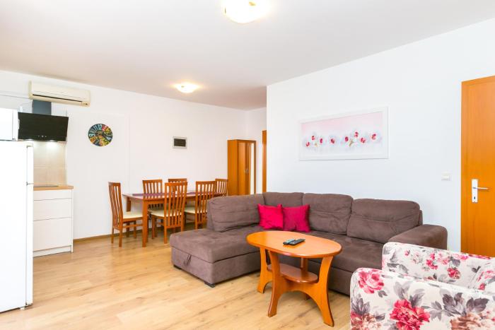 Marco Polo - M3 first floor - MPolo