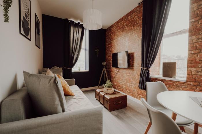 Elegant City Apartment-Sleeps 4-Sofa Bed- Free Parking