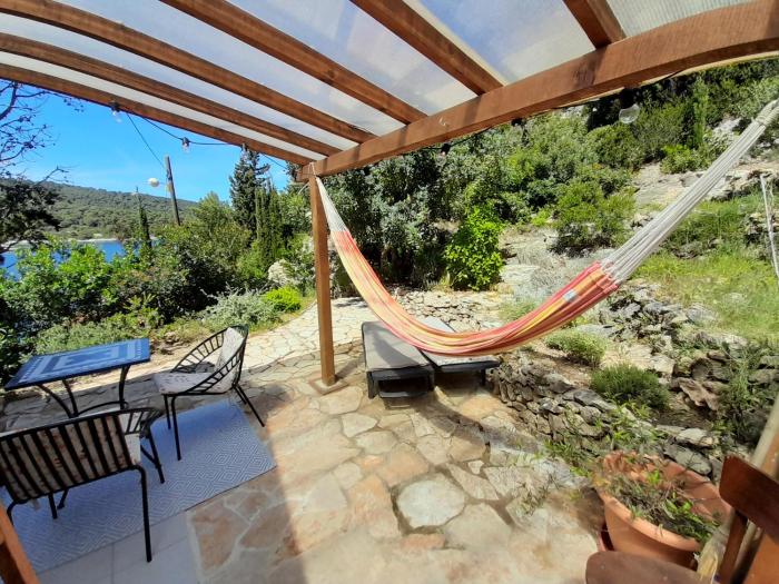 A tiny sea home in the wilderness