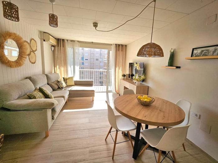 Coqueto apartamento en la playa