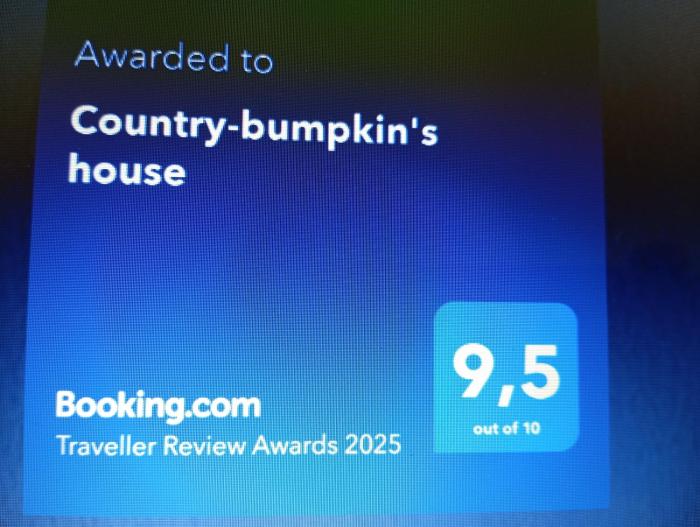 Country-bumpkins house
