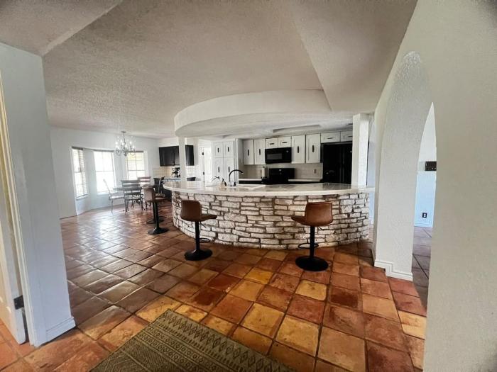 Beautiful room in shared home