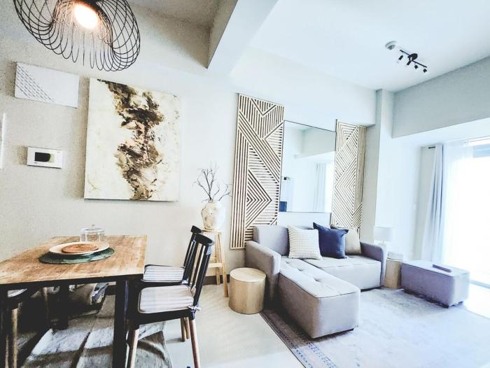 LuxeStaysMnl Cozy Japandi Netflx Pool 400mbps