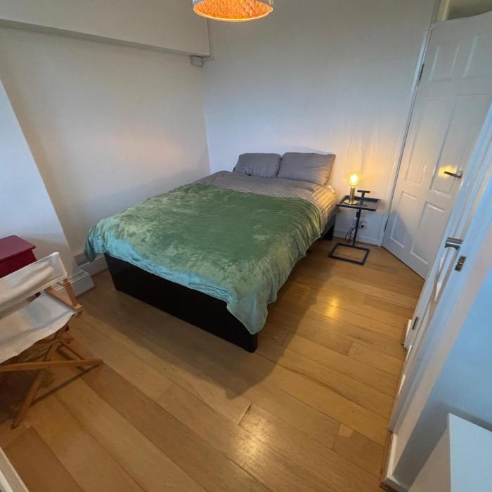 Shoreditch - Hoxton 2 bed flat