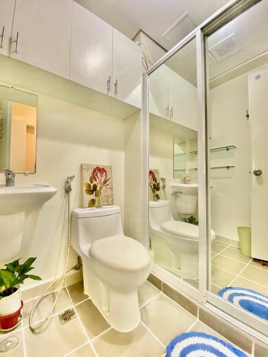 Davao Downtown Fully Furnished Condominium with Pool