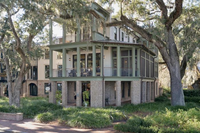 River View 3 Bedroom Wilson Village Home 70