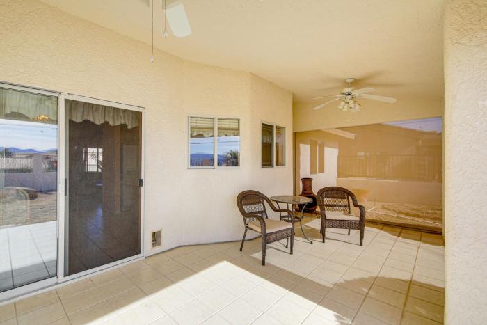 Hike, Boat, Golf and Unwind Lake Havasu City Home!