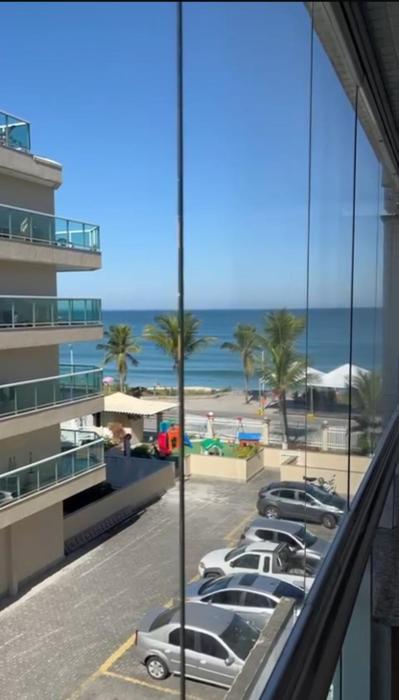 Apartamento pé na areia Recreio, vista lateral mar