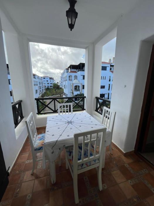 Lilacs garden apartment